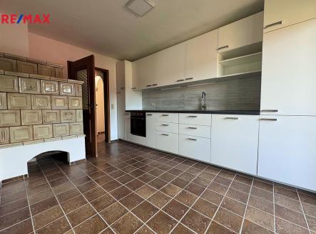 whatsapp-image-2025-06-16-at-10.02.23-5.jpeg | Pronájem bytu, 2+1, 99 m²