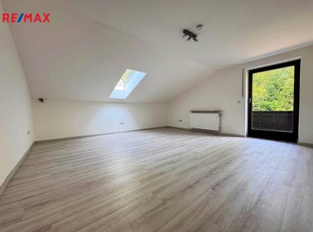 podkrovi-loznice-2.jpeg | Pronájem bytu, 2+1, 68 m²