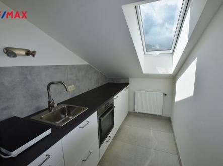 dsc-0688-1.jpg | Pronájem bytu, 2+1, 72 m²