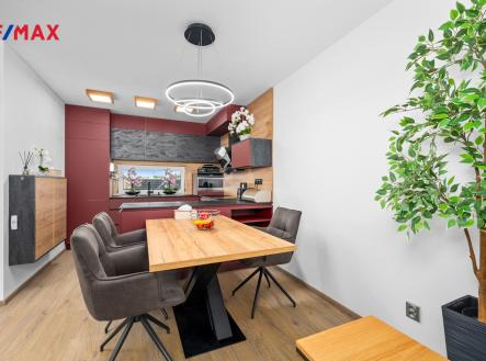 obývací pokoj s kuchyní | Prodej - dům/vila, 130 m²