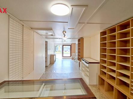 20250618-150737.jpg | Prodej - obchodní prostor, 66 m²