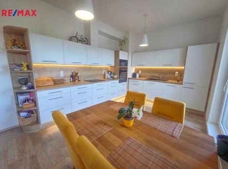kuchyňský kout | Pronájem bytu, 3+kk, 103 m²