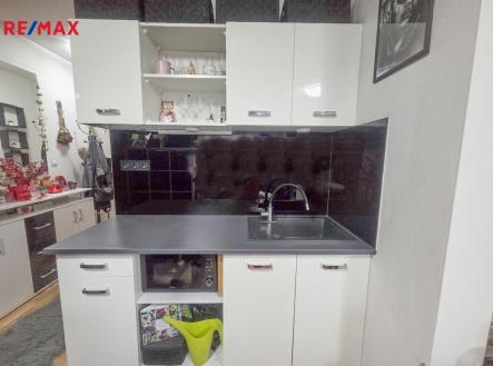 kuchyňský kout | Pronájem bytu, 1+kk, 28 m²
