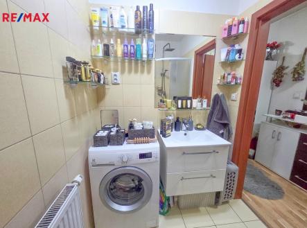 koupelna | Pronájem bytu, 1+kk, 28 m²