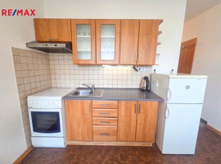 kuchyňská linka | Pronájem bytu, 2+kk, 37 m²