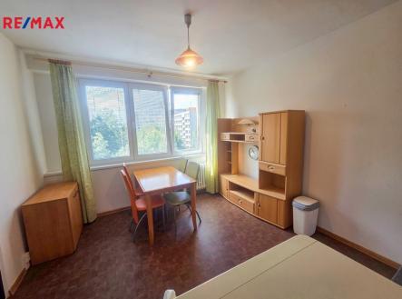 pokoj s kuch.linkou | Pronájem bytu, 2+kk, 37 m²