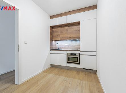 a7401457-hdr.jpg | Pronájem bytu, 2+1, 61 m²