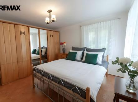 Ložnice - přízemí | Prodej - dům/vila, 110 m²