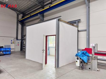 img-20250925-wa0004.jpg | Pronájem - skladovací prostor, 6 500 m²