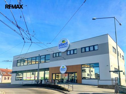 1.jpg | Pronájem - obchodní prostor, 470 m²