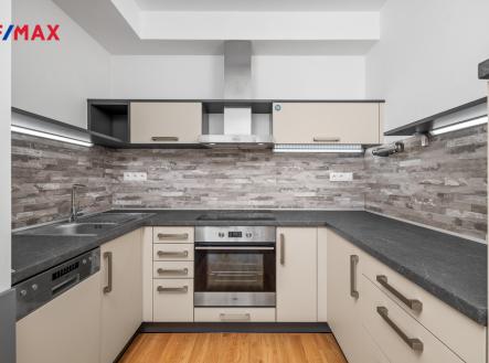 obývací pokoj s kuchyní | Pronájem bytu, 3+kk, 82 m²