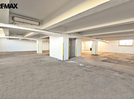 dsc-0048.jpg | Pronájem - výrobní prostor, 400 m²