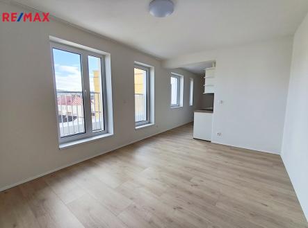 3.jpg | Pronájem bytu, 1+kk, 37 m²