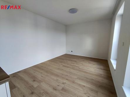4.jpg | Pronájem bytu, 1+kk, 37 m²