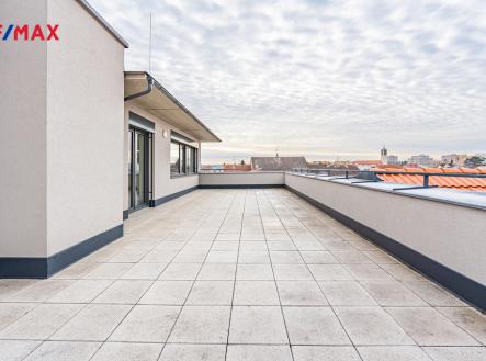 Terasa | Pronájem bytu, 3+kk, 152 m²