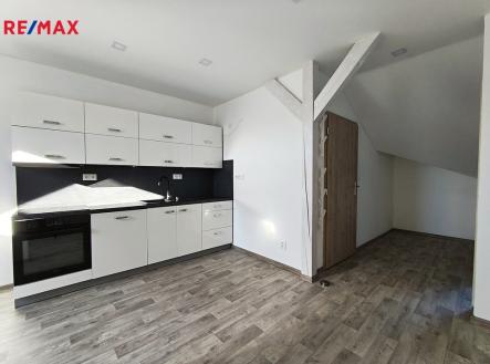 2.jpg | Pronájem bytu, 2+kk, 59 m²