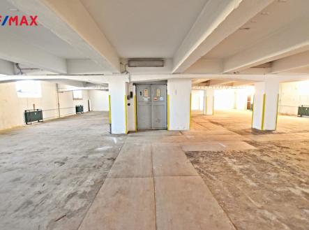 dsc-0047.jpg | Pronájem - skladovací prostor, 400 m²