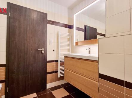 20251013-165638.jpg | Pronájem bytu, 2+kk, 68 m²