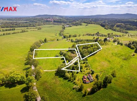 3.25-05-07-nove-hrady-pozemek-3-00000-2.jpg | Prodej - pozemek pro bydlení, 18 492 m²