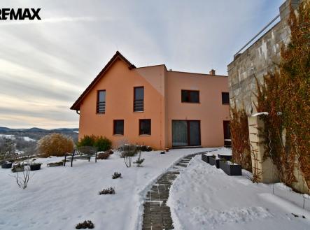 ZAHRADA | Pronájem - dům/vila, 90 m²