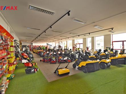 dsc-0004-1.jpg | Pronájem - obchodní prostor, 680 m²