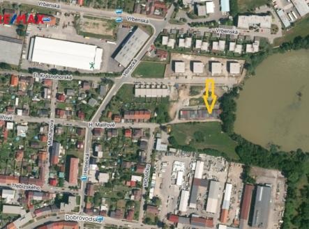 umístění | Prodej - malý objekt/garáž