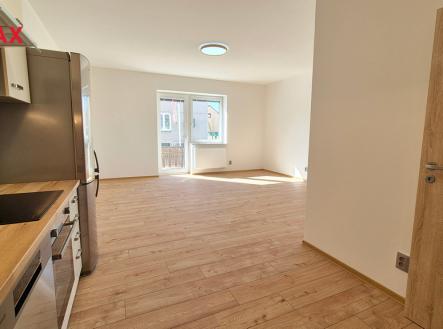 20250308-113156.jpg | Pronájem bytu, 3+kk, 64 m²
