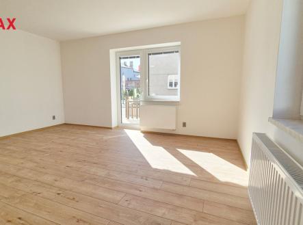 20250308-113243.jpg | Pronájem bytu, 3+kk, 64 m²
