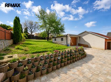 SPOLEČNÁ ZAHRADA | Pronájem bytu, 2+kk, 60 m²