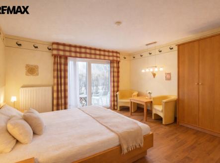 chatgpt-image-24.2.2026-11-06-31.png | Prodej bytu, 1+kk, 24 m²