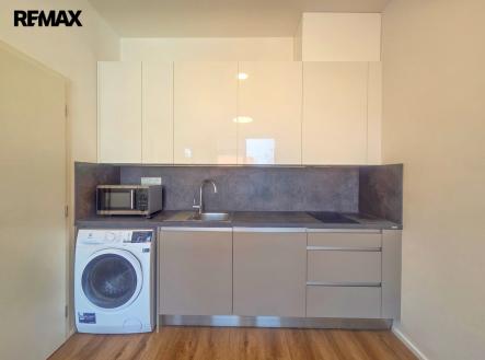 20260304-143008.jpg | Pronájem bytu, 2+kk, 33 m²