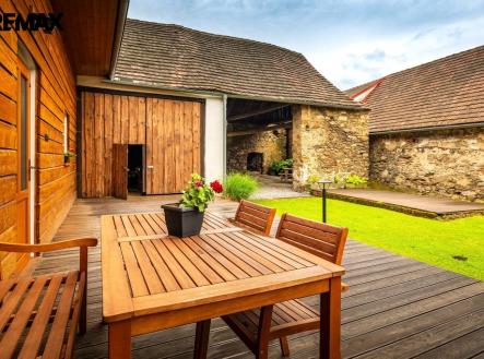 paracov-foto-13.jpg | Prodej - dům/vila, 363 m²