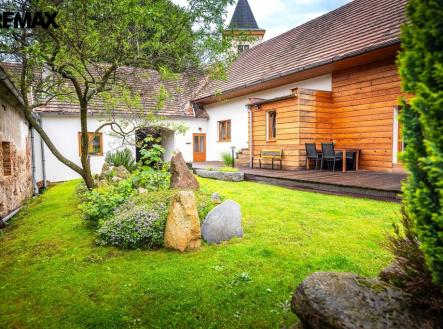 paracov-foto-16.jpg | Prodej - dům/vila, 363 m²