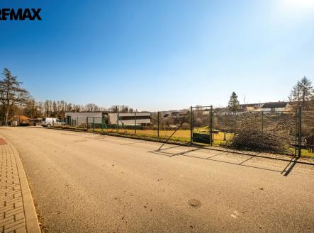 26-03-19-ledenice-pozemek-foto-09.jpg | Prodej - pozemek pro bydlení, 1 764 m²