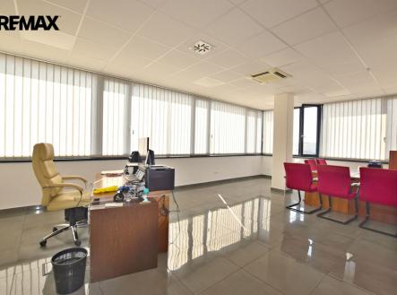 dsc-0036.jpg | Pronájem - kanceláře, 252 m²