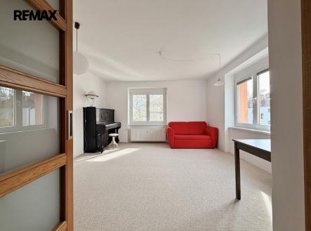 obývací pokoj | Pronájem bytu, 2+1, 75 m²