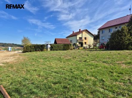 Prodej - pozemek pro bydlení, 1 073 m²