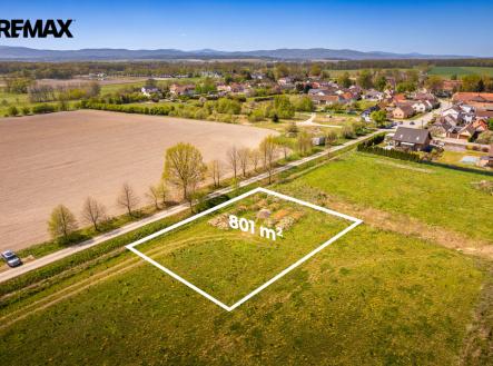 26-05-01-cejkovice-pozemek-4-00000.jpg | Prodej - pozemek pro bydlení, 801 m²