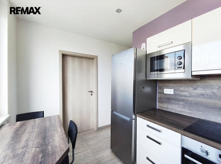 3.jpg | Pronájem bytu, 3+1, 66 m²