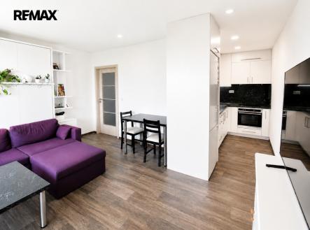 OBÝVACÍ POKOJ | Prodej bytu, 2+kk, 46 m²