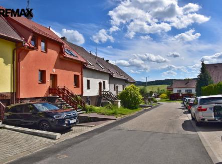 1d-1.jpg | Prodej - dům/vila, 247 m²