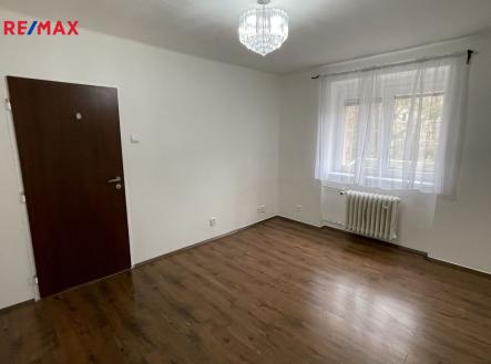 Pronájem bytu, 1+1, 32 m²