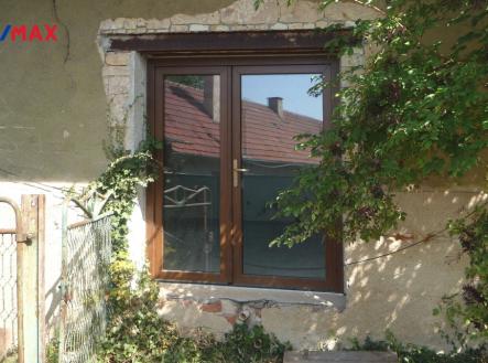 francouzské okno je produkt rekonstrukce. | Prodej - dům/vila, 115 m²