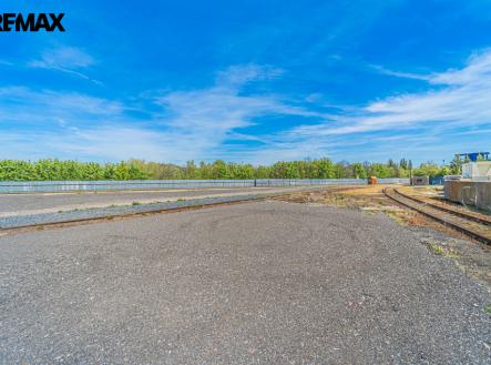 foto-slany-2.jpg | Pronájem - skladovací prostor, 1 000 m²