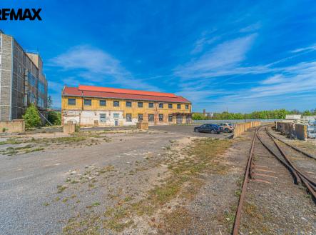 foto-slany-32.jpg | Pronájem - skladovací prostor, 1 000 m²