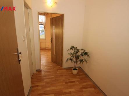 img-4b19d71589.jpg | Pronájem bytu, 1+kk, 34 m²