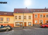 Prodej - nájemní dům, 200 m²