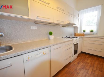 Pronájem - dům/vila, 100 m² obrázek