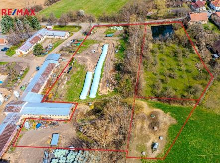 3-pozemky-hranice.jpg | Prodej - pozemek pro komerční výstavbu, 9 600 m²