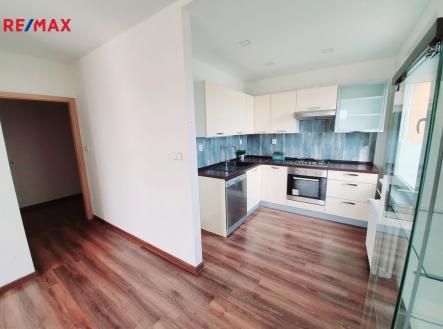 Pronájem bytu, 2+kk, 41 m² obrázek